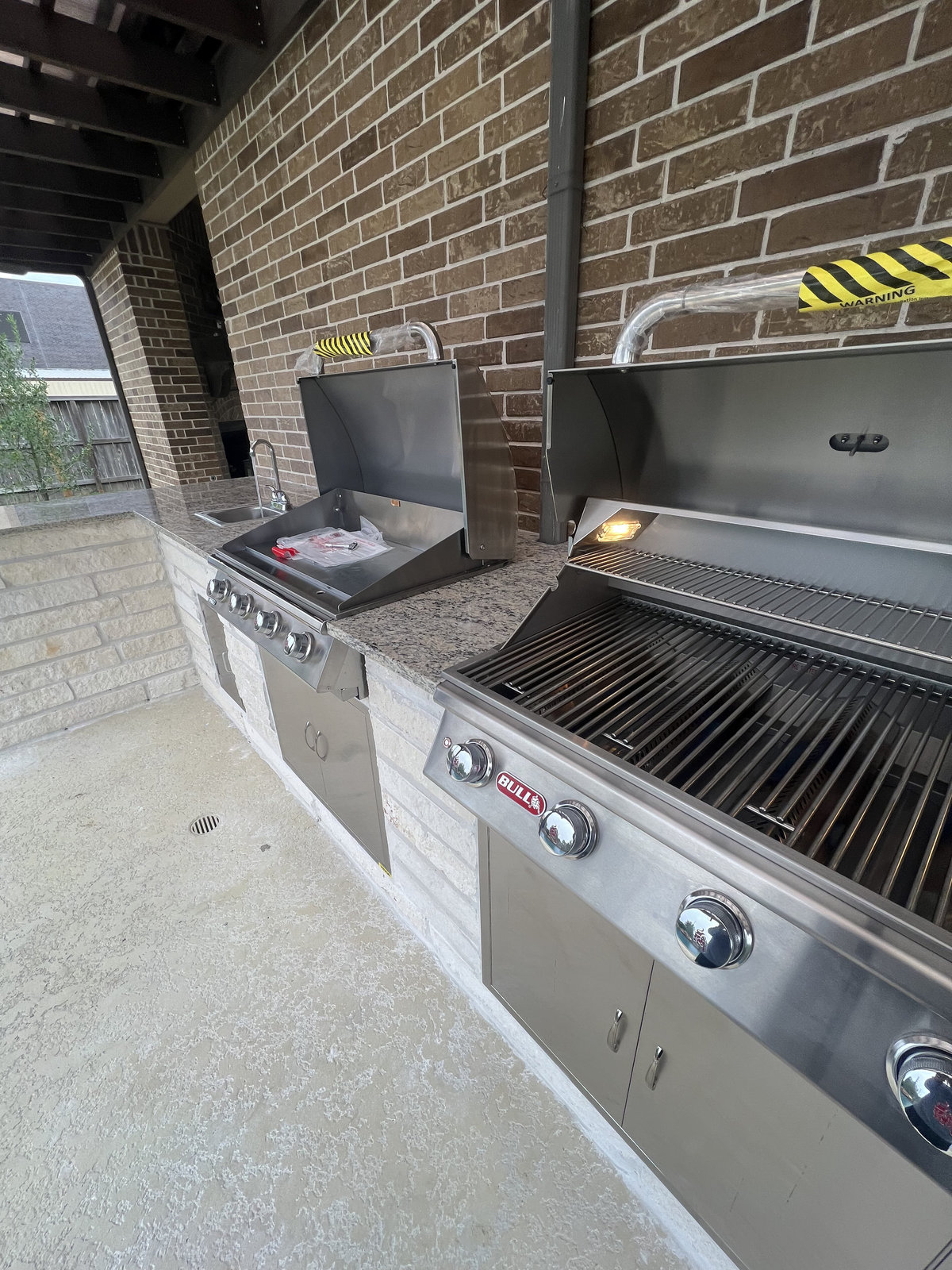 Outdoor BBQ island in Cinco Ranch / Tamarron – alternate angle
